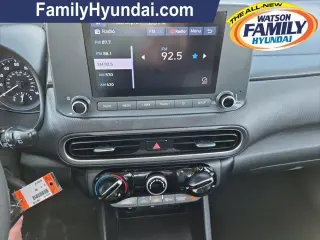 Hyundai KONA 2022 AWD SE 4p Crossover