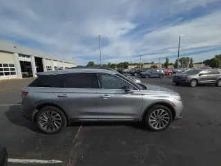 Lincoln Corsair 2023 AWD Reserve 4dr SUV