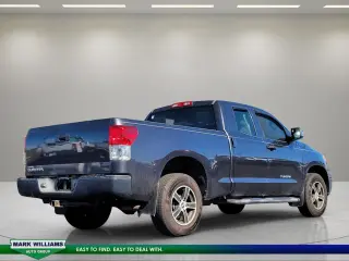 Toyota Tundra 2013 4x2 Grado 4dr Cabina Doble Pickup SB (4.0L V6)