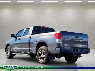 Toyota Tundra 2013 4x2 Grado 4dr Cabina Doble Pickup SB (4.0L V6)