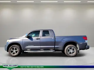 Toyota Tundra 2013 4x2 Grado 4dr Cabina Doble Pickup SB (4.0L V6)