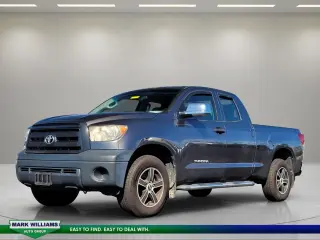Toyota Tundra 2013 4x2 Grado 4dr Cabina Doble Pickup SB (4.0L V6)