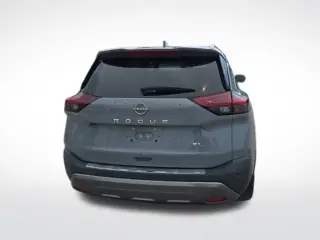 Nissan Rogue 2023 SL 4dr Crossover