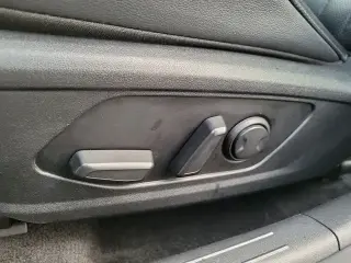 Hyundai ELANTRA 2022 Limited Sedán 4 puertas