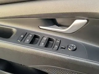 Hyundai ELANTRA 2022 Limited Sedán 4 puertas