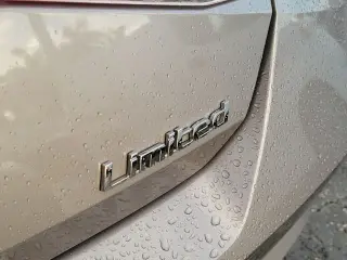 Hyundai ELANTRA 2022 Limited Sedán 4 puertas