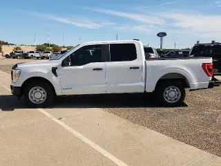Ford F-150 2021 4x2 XL 4puerta SuperCrew 5.5 pies SB