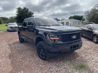 Ford F-150 2025 4x4 STX 4p SuperCrew 5.5 ft. CB