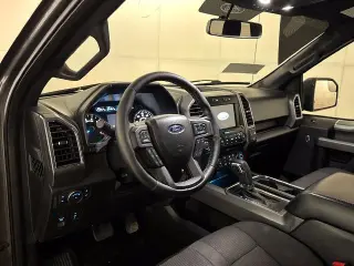 Ford F-150 2017 4x4 XLT 4dr SuperCrew 5.5 ft. SB