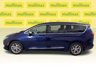 Chrysler Pacifica 2018 Limited 4dr Mini-Van