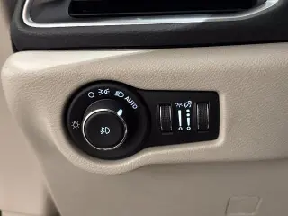 Chrysler Pacifica 2018 Limited 4dr Mini-Van