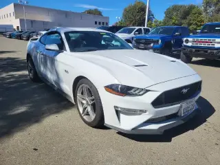 Ford Mustang 2019 GT Premium 2dr Fastback