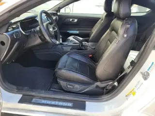 Ford Mustang 2019 GT Premium 2dr Fastback