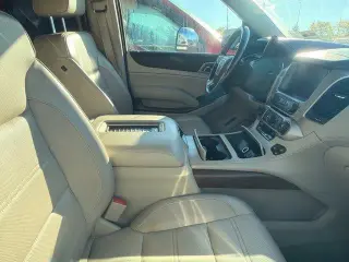 GMC Yukon XL 2019 4x4 Denali 4p SUV