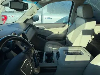 GMC Yukon XL 2019 4x4 Denali 4p SUV