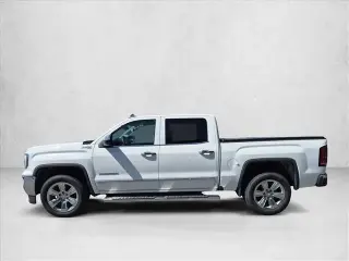 GMC Sierra 1500 2018 4x4 SLT 4dr Cabina de Tripulacion 5.8 ft. CB