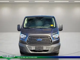 Ford Transit 2019 150 XL 3dr SWB Tech Roof Passenger Van con puerta lateral para pasajeros que se desliza