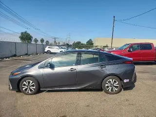 Toyota Prius Prime 2019 Avanzado 4p Hatchback
