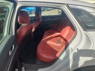 Kia K5 2025 GT-Line 4dr Sedán