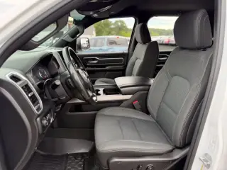 Ram 1500 2019 4x4 Big Horn 4p Camioneta Cabina de Tripulacion 6.4 ft. SB Pickup