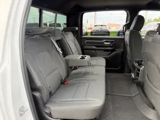 Ram 1500 2019 4x4 Big Horn 4p Camioneta Cabina de Tripulacion 6.4 ft. SB Pickup