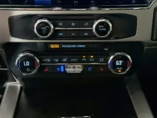 Ford F-250 Super Duty 2022 4x4 Lariat 4 puertas Cabina Full 6.8 ft. SB Picuper