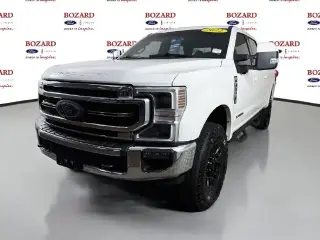 Ford F-250 Super Duty 2022 4x4 Lariat 4 puertas Cabina Full 6.8 ft. SB Picuper