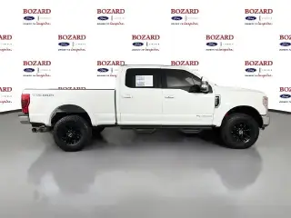 Ford F-250 Super Duty 2022 4x4 Lariat 4 puertas Cabina Full 6.8 ft. SB Picuper