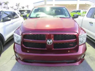 Ram 1500 2017 4x2 Express 4dr Quad Cab 6.3 ft. SB Pickup