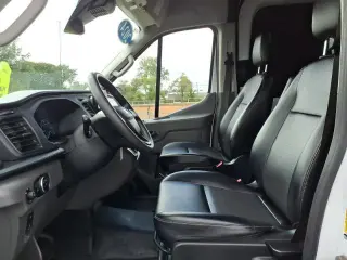 Ford Transit 2024 250 3dr LWB Tech Roof Carrocería Media Van