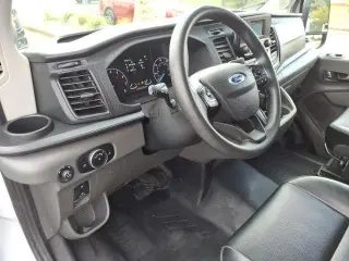 Ford Transit 2024 250 3dr LWB Tech Roof Carrocería Media Van