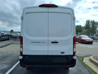 Ford Transit 2024 250 3dr LWB Tech Roof Carrocería Media Van