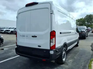 Ford Transit 2024 250 3dr LWB Tech Roof Carrocería Media Van