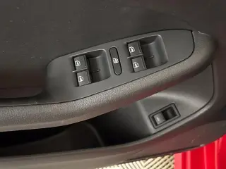Volkswagen Jetta 2013 Base 4dr Sedan 6A