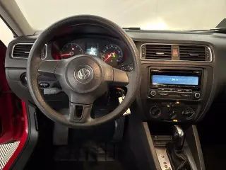 Volkswagen Jetta 2013 Base 4dr Sedan 6A