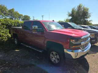 Chevrolet Silverado 1500 2018 4x4 LT 4p Cab de Tripulación 5.8 ft. CB
