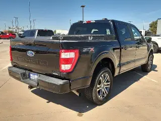 Ford F-150 2022 4x4 XL 4p SuperCab 5.5 ft. CA