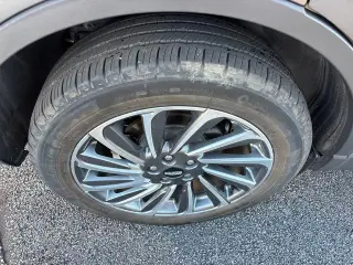 Lincoln Corsair 2024 AWD Reserve SUV de 4 puertas