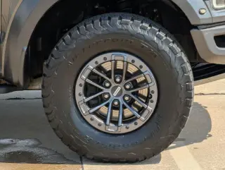 Ford F-150 2019 4x4 Raptor 4p SuperCrew 5.5 ft. SB