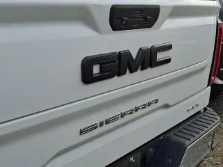 GMC Sierra 1500 2021 4x4 SLT 4dr Crew Cab 5.8 ft. SB