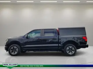 Ford F-150 Lightning 2022 AWD Pro 4dr SuperCrew 5.5 ft. CB