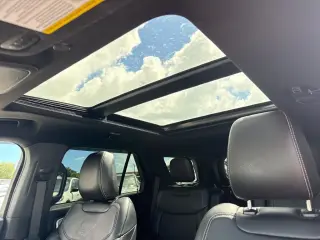 Ford Explorer 2022 AWD ST 4dr SUV