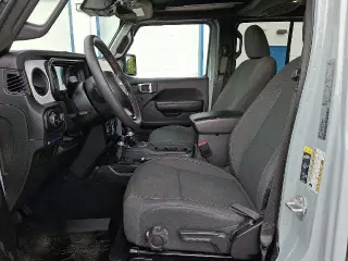 Jeep Wrangler 2024 4x4 Willys 4xe 4p SUV