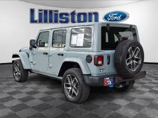 Jeep Wrangler 2024 4x4 Willys 4xe 4p SUV