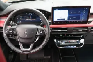 Lincoln Corsair 2023 AWD Reserve 4dr SUV