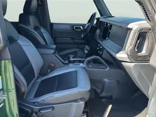 Ford Bronco 2024 4x4 Big Bend SUV de 4 puertas