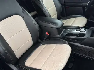 Ford Escape Híbrido Enchufable 2022 Titanium SUV 4 puertas
