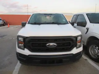 Ford F-150 2023 4x2 XL 4dr SuperCab 6.5 ft. SB