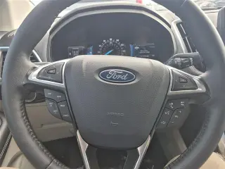 Ford Edge 2024 AWD Titanium 4 puertas SUV