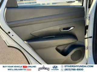 Hyundai TUCSON 2025 SE 4 SUV